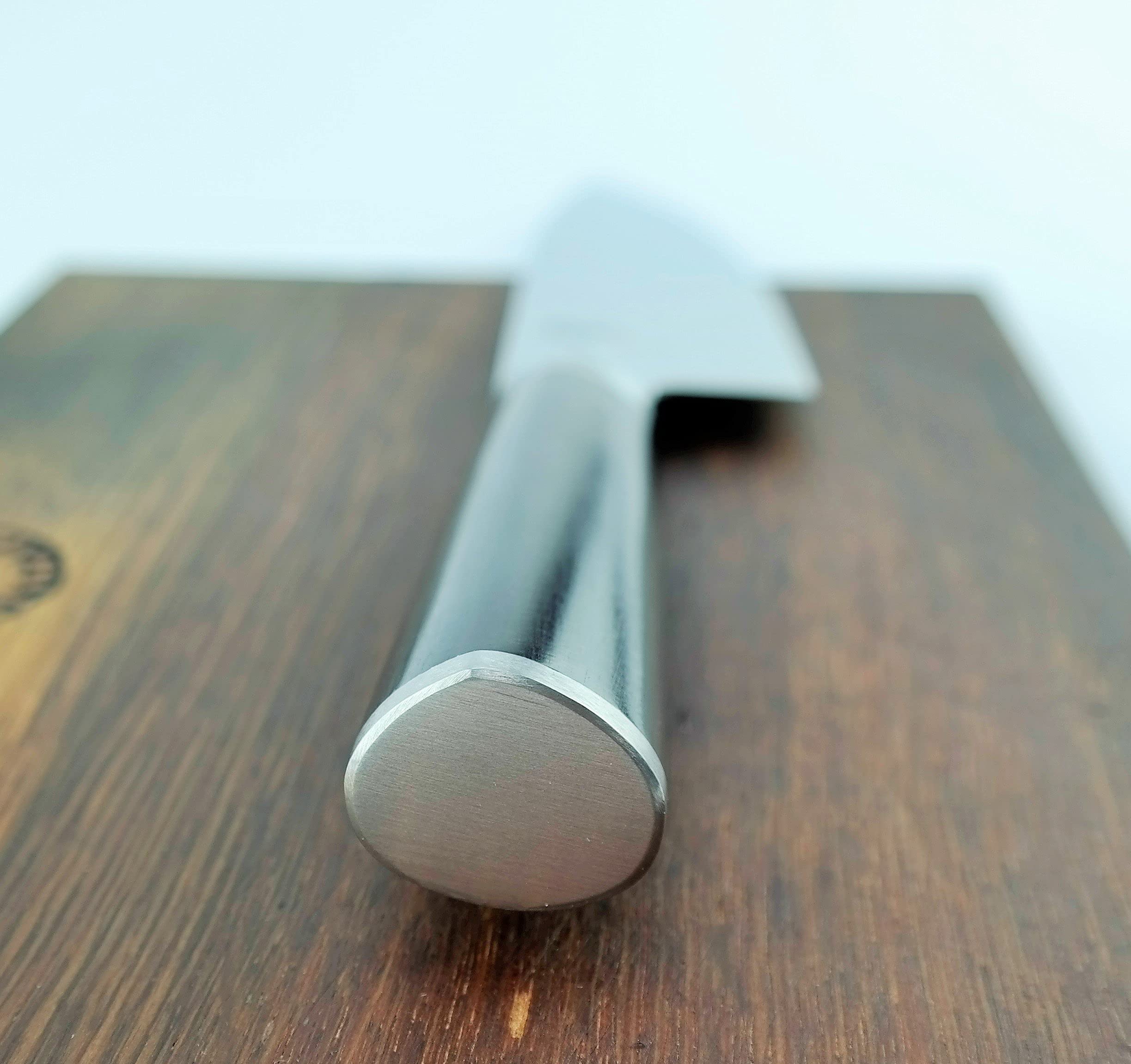 Kai Shun Classic DM-0706 - Juego de cuchillos de cocina hoja de 20 cm de acero de Damasco, cuchillo japonés ultra afilado, tabla de cortar XXL de madera de roble de 40 x 30 cm)