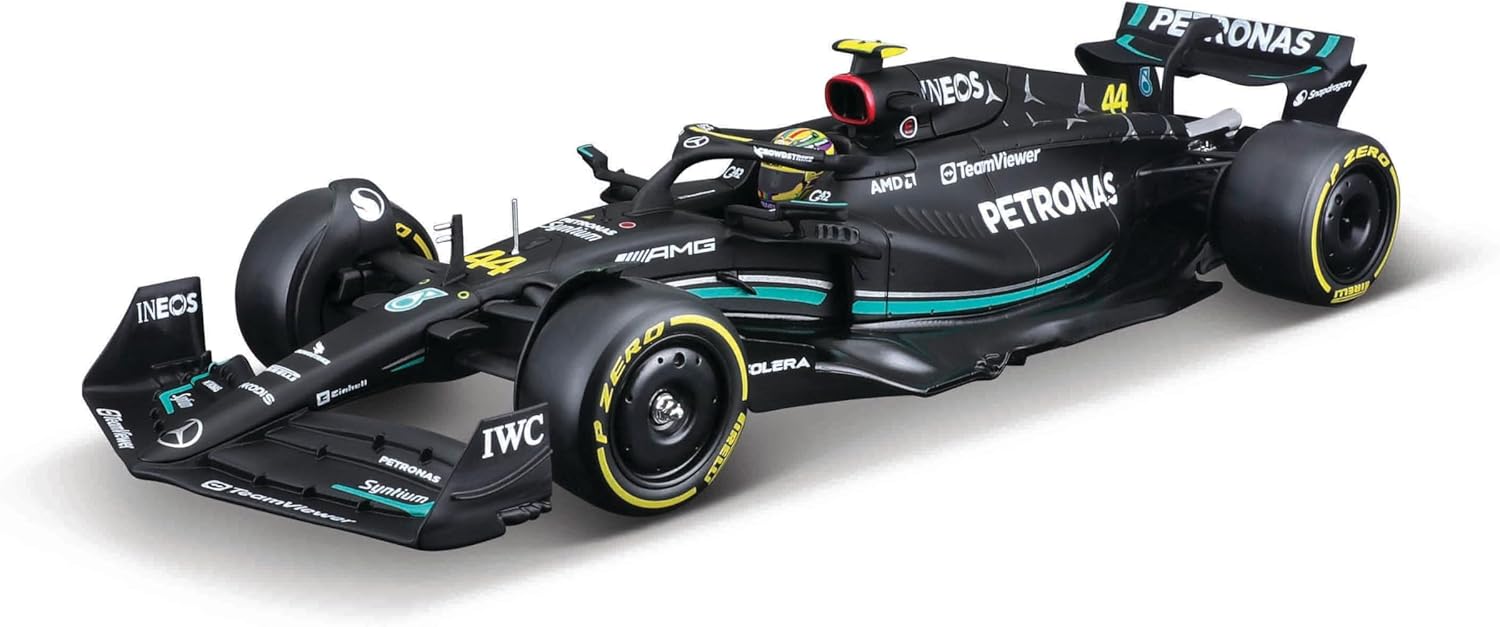 Bburago 1:24 F1 Race Mercedes W14 (2023)...