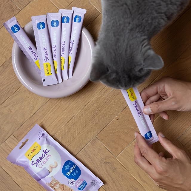 Foto 4 de 7 de GimCat Snack Cream Atún - Deliciosa Crema de Aperitivos para Gatos en porciones prácticas envasadas…