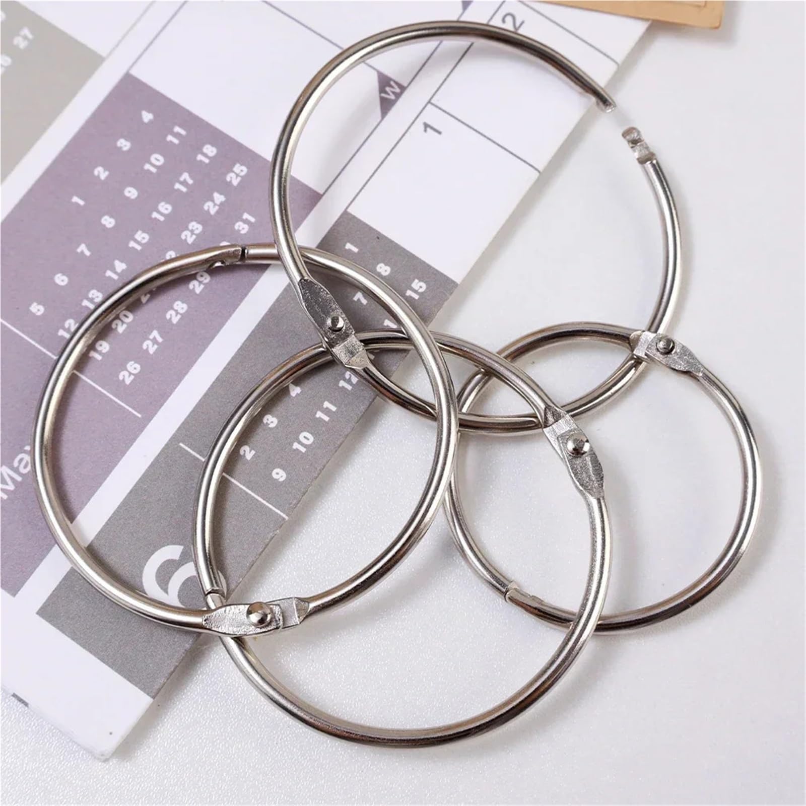 100pcs 50mm Metallo Allentato Foglia Raccoglitore Anelli Notebook Schede Indice Album Rilegatura Clip FAI DA TE Multifunzionale Bind Anello Forniture per Ufficio