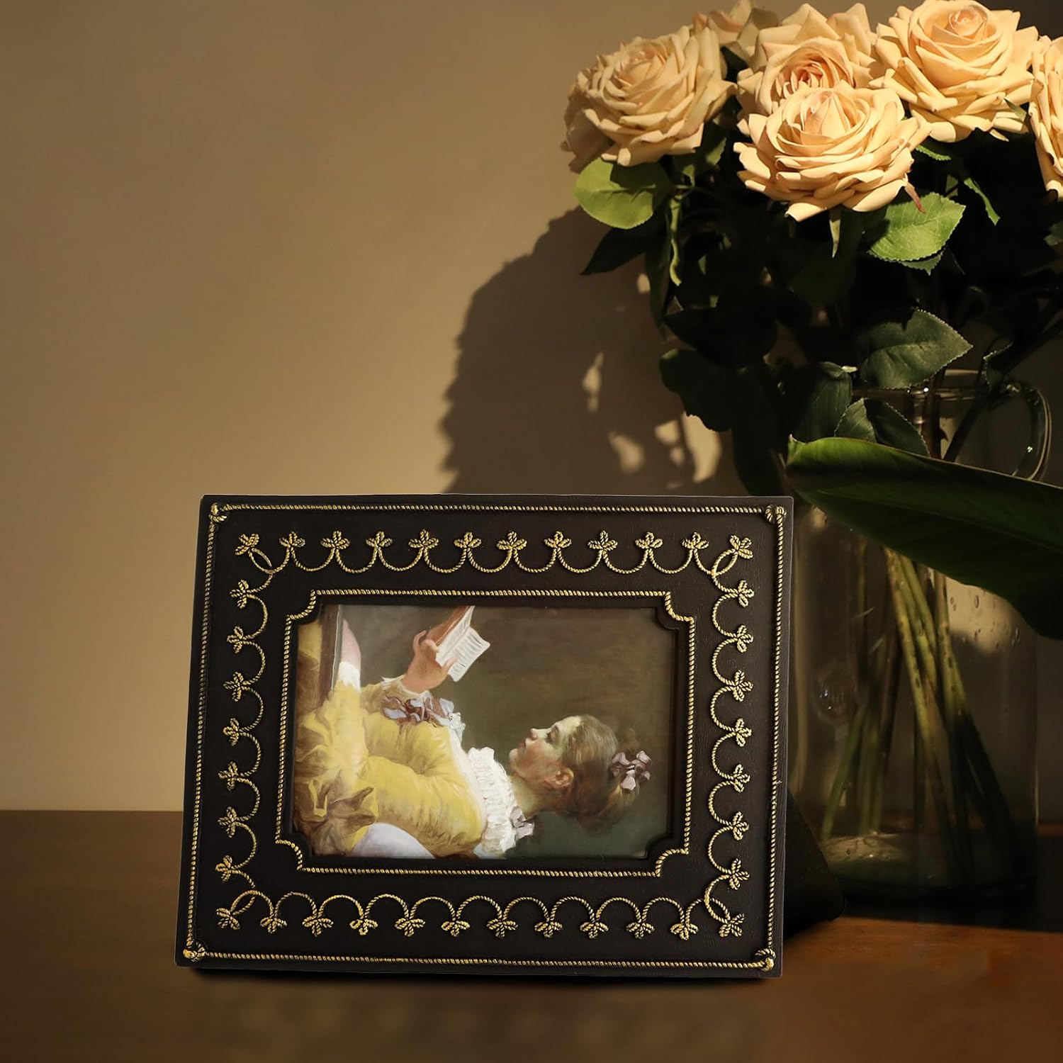SYLVIA'S SHOP 5x7 Vintage Picture Frame, Antique Black and Gold Ornate Luxury Photo Frame, for Tabletop and Wall Display, Retro Home Decor, Gorgeous Photo Gallery Art