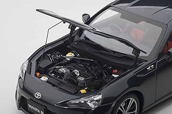 Amazon.co.jp: AUTOart 1/18 トヨタ 86 GTリミテッド (日本仕様