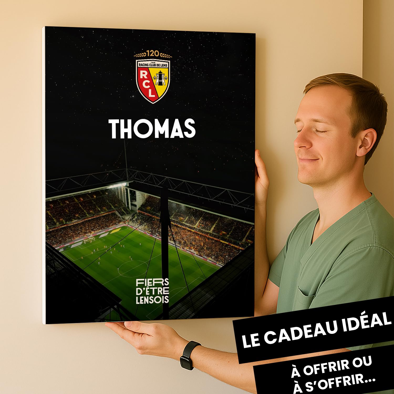 OneTrophy Toile Officielle RC Lens – Personnalisable avec Prénom ou Texte Libre – Décoration Murale Supporter Bollaert – Made in France – Cadeau supporter Lensois (Bollaert en lumière)