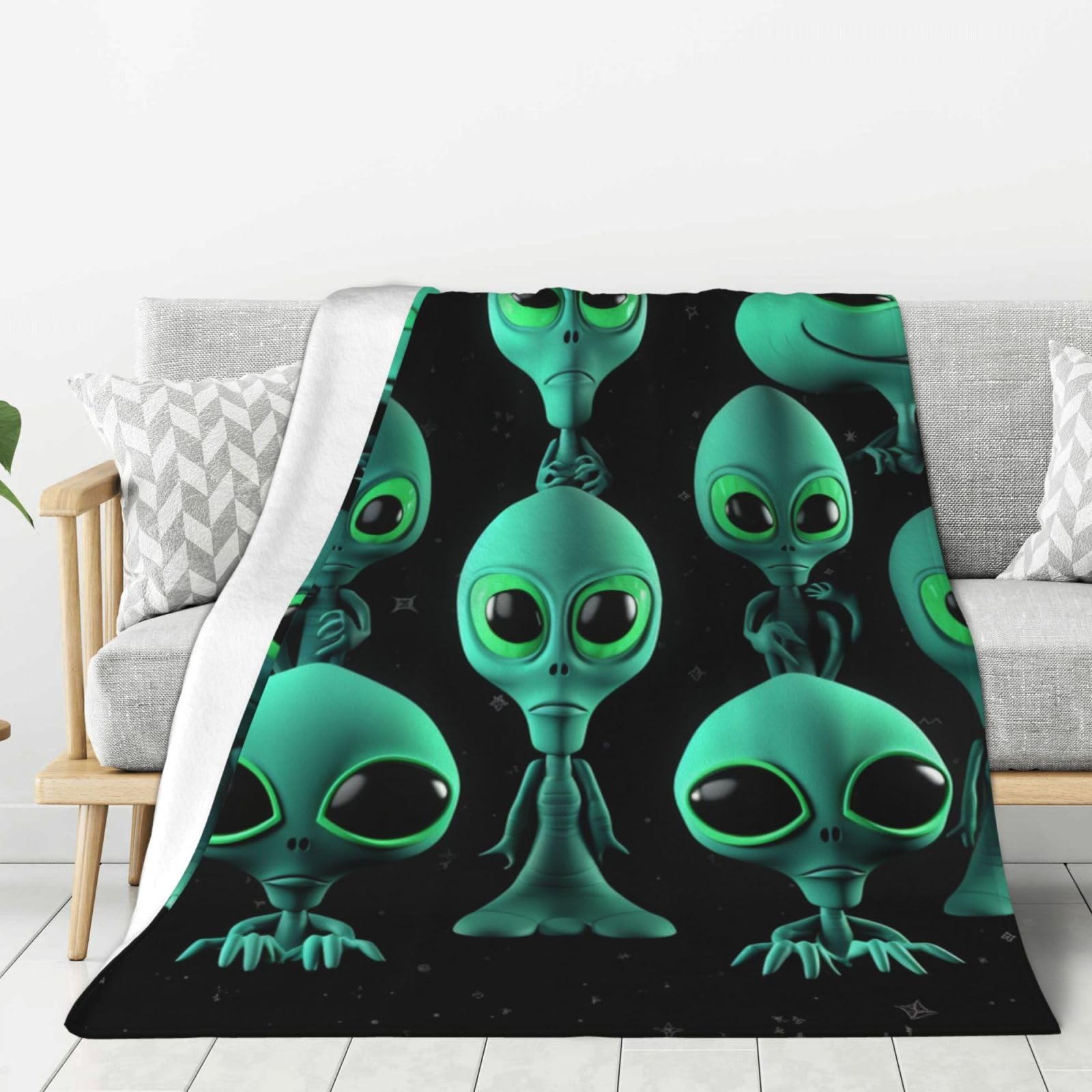Aliens Throw Blanket Plush Flannel Fleece Blanket, Soft Lightweight Cozy Blankets 40"X30" for Bed Couch Sofa Travel