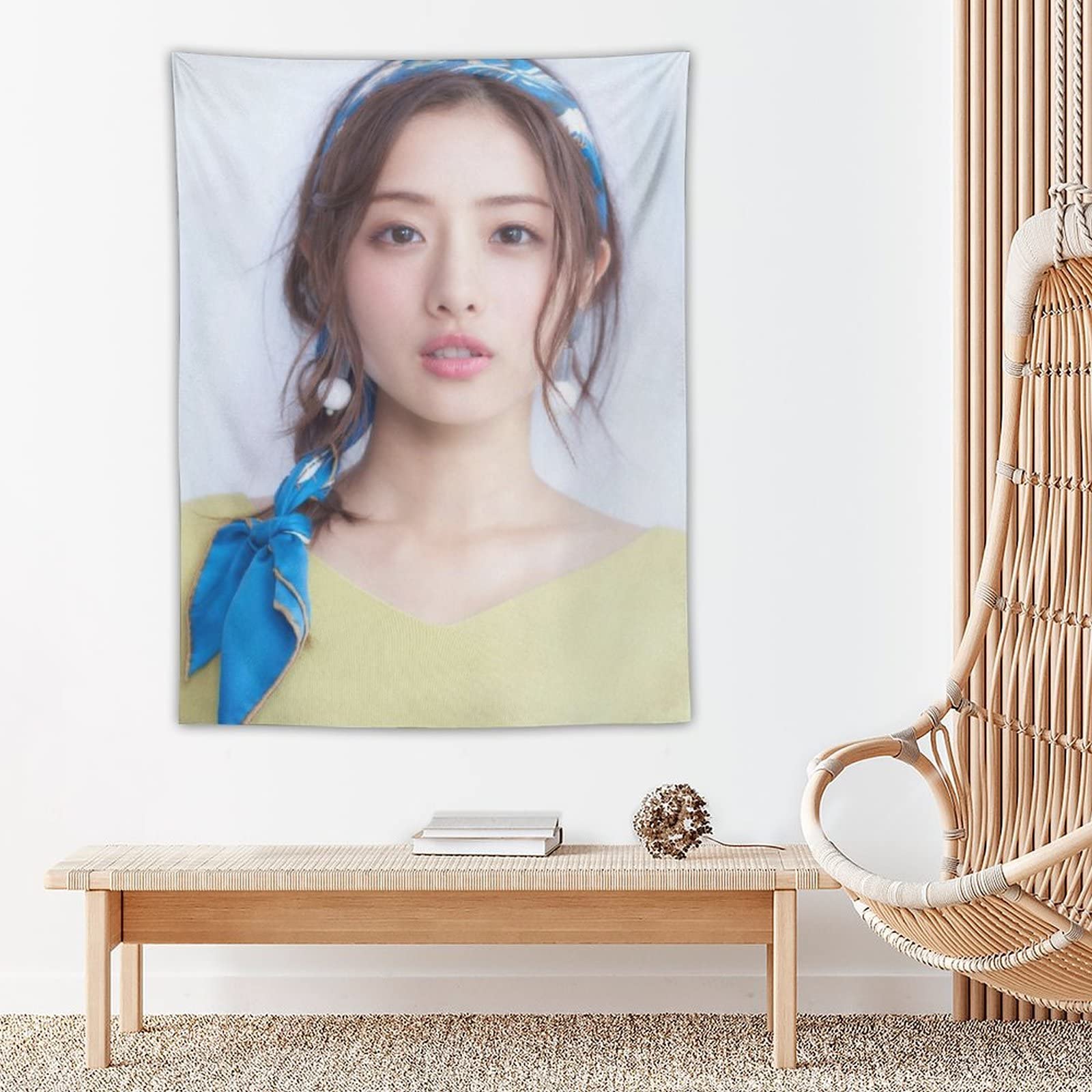 Amazon｜石原聰美 石原さとみ タペストリー 写真の背景ライブ