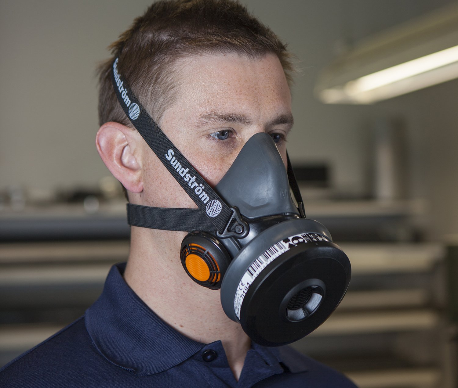 Sundström Atemschutz Halbmaske Filter SR 900 NEU, M (mittel) zu 98% richtig, Grau