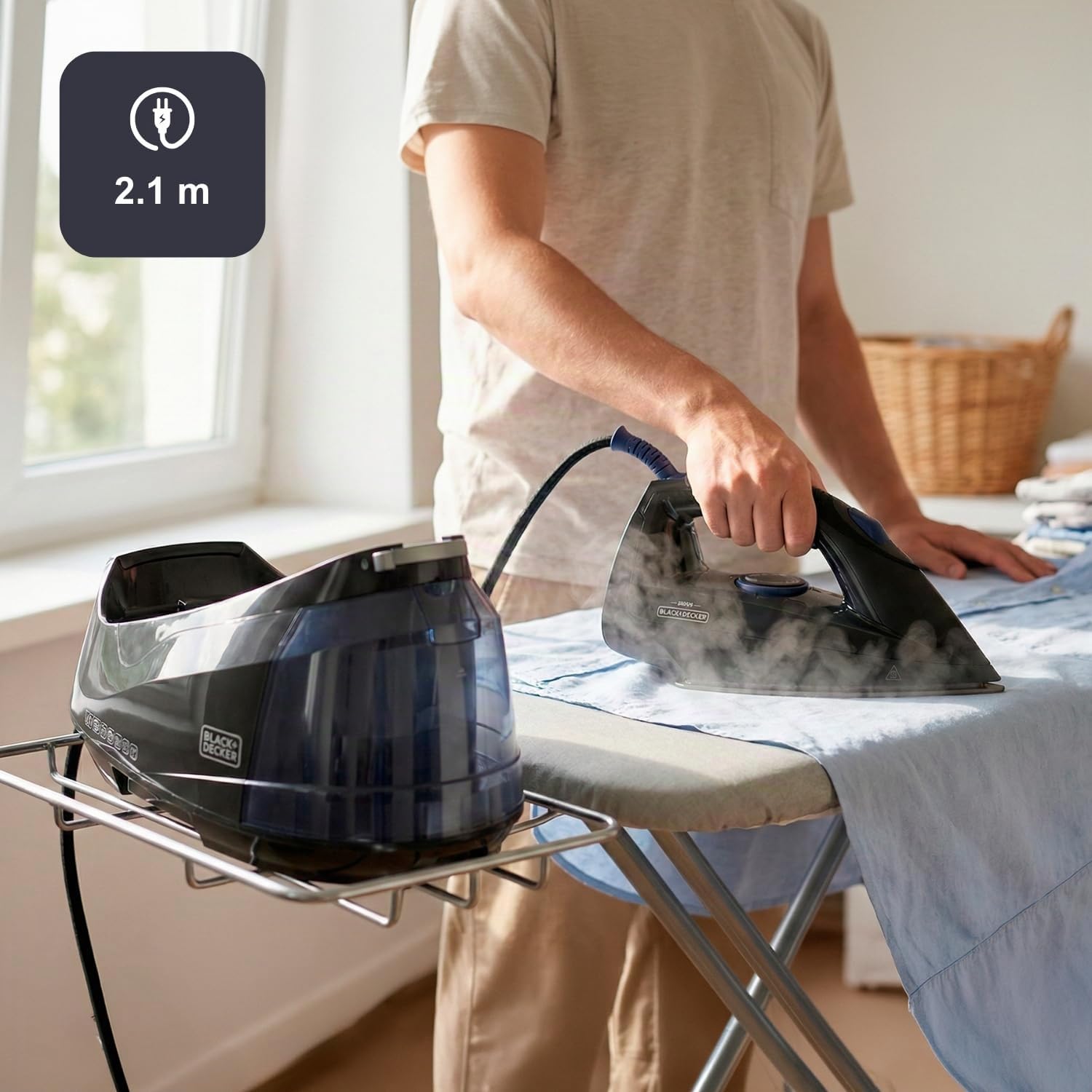 Black+Decker - Centro de Planchado BXSS2600E | 2600W | Presión 7 Bares | Vapor antimicrobiano | Depósito Extraíble 1.5L | Vapor Seco Continuo 130 g/min |Sistema Antical y Bloqueo | Modo ECO | Auto Off