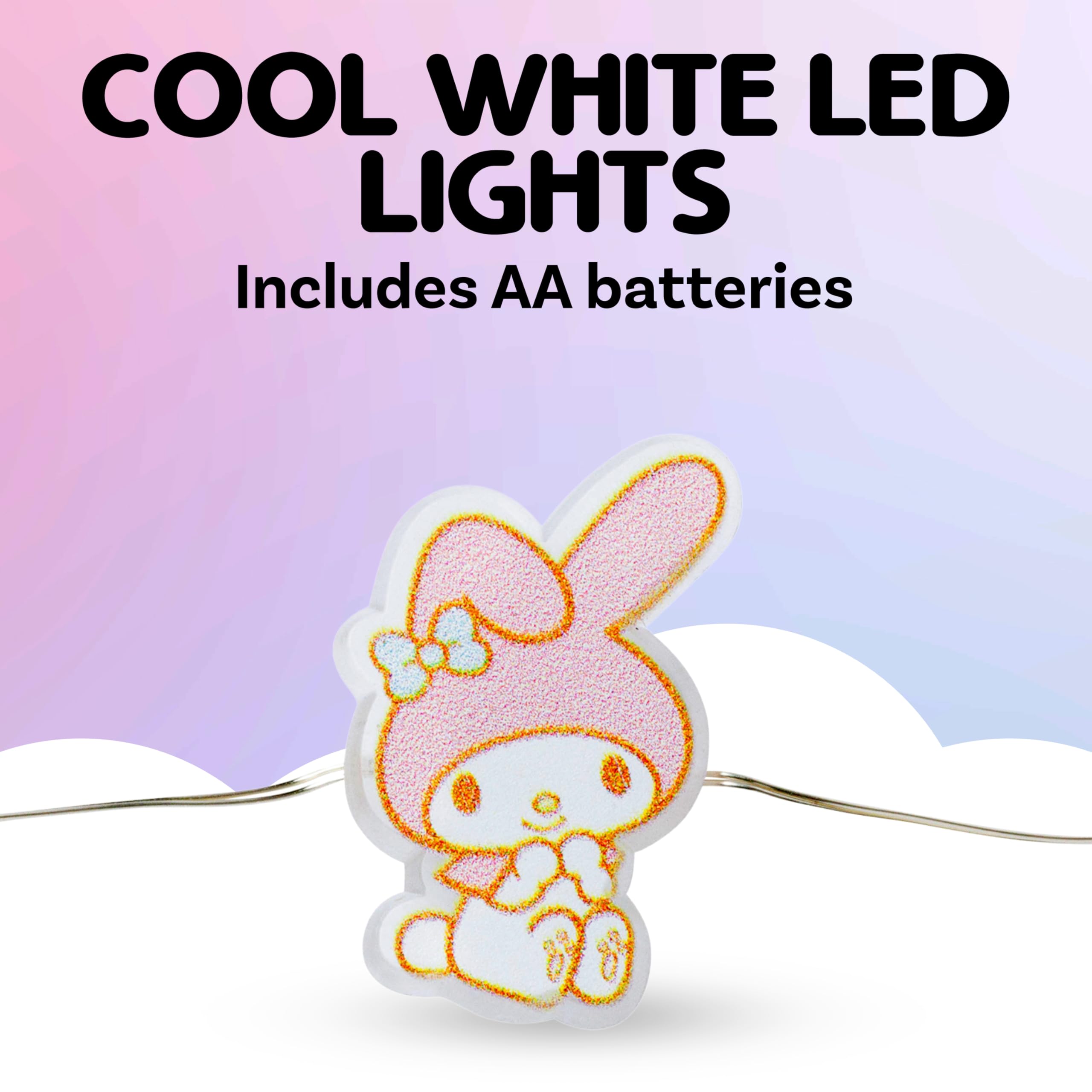 Amazon.com: Silver Buffalo Sanrio Hello Kitty and Friends My