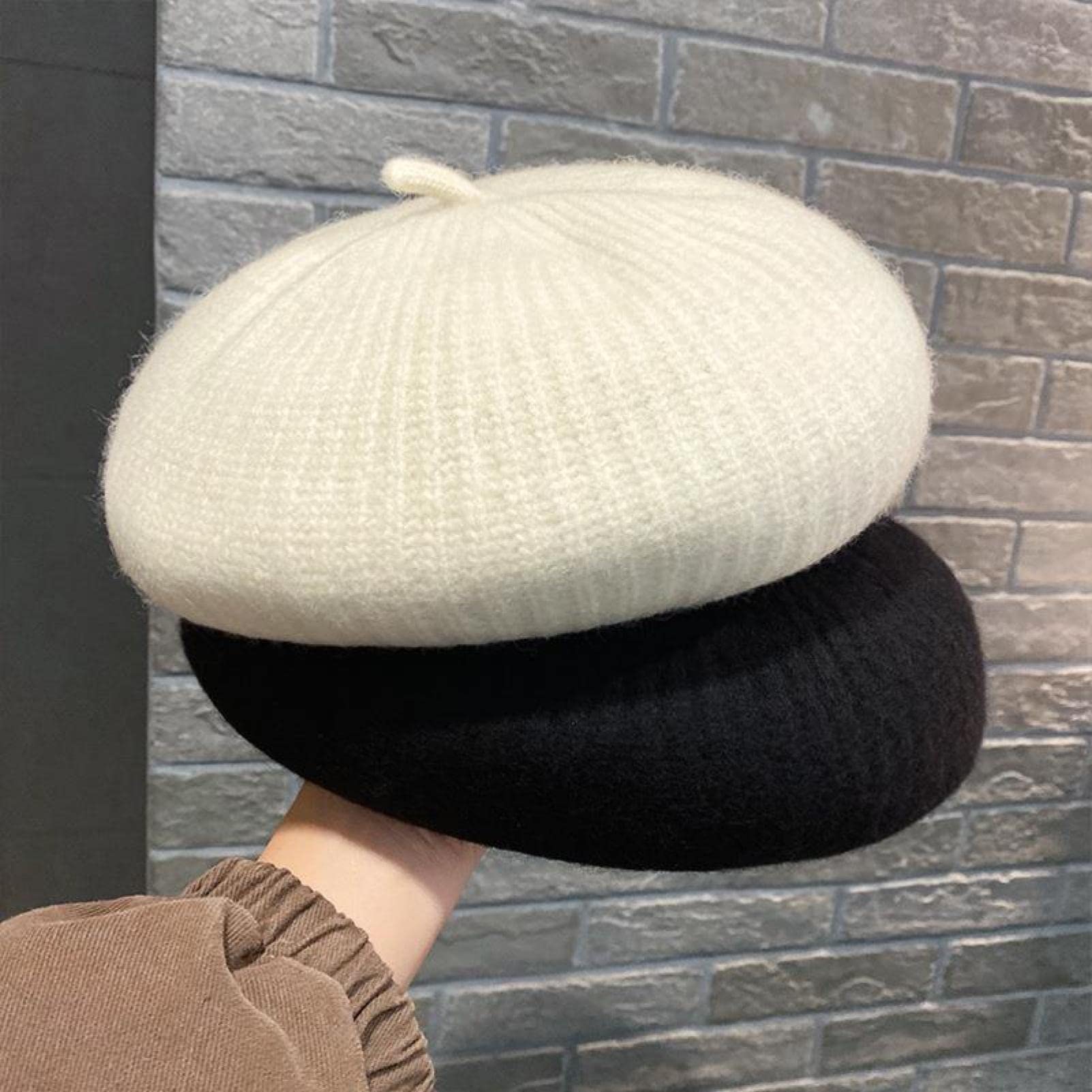 良品 Fred Perry フレッドペリー ベージュ ベレー帽 FRED PERRYの