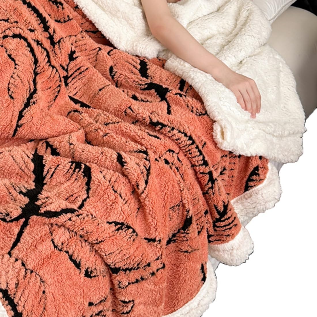 Leaf Jacquard Throw Blanket for Couch, Warm Blanket for Winter All Season, Soft Plush Throw for Women Men, Pet-Friendly(Orange,3.2'x4.9')
