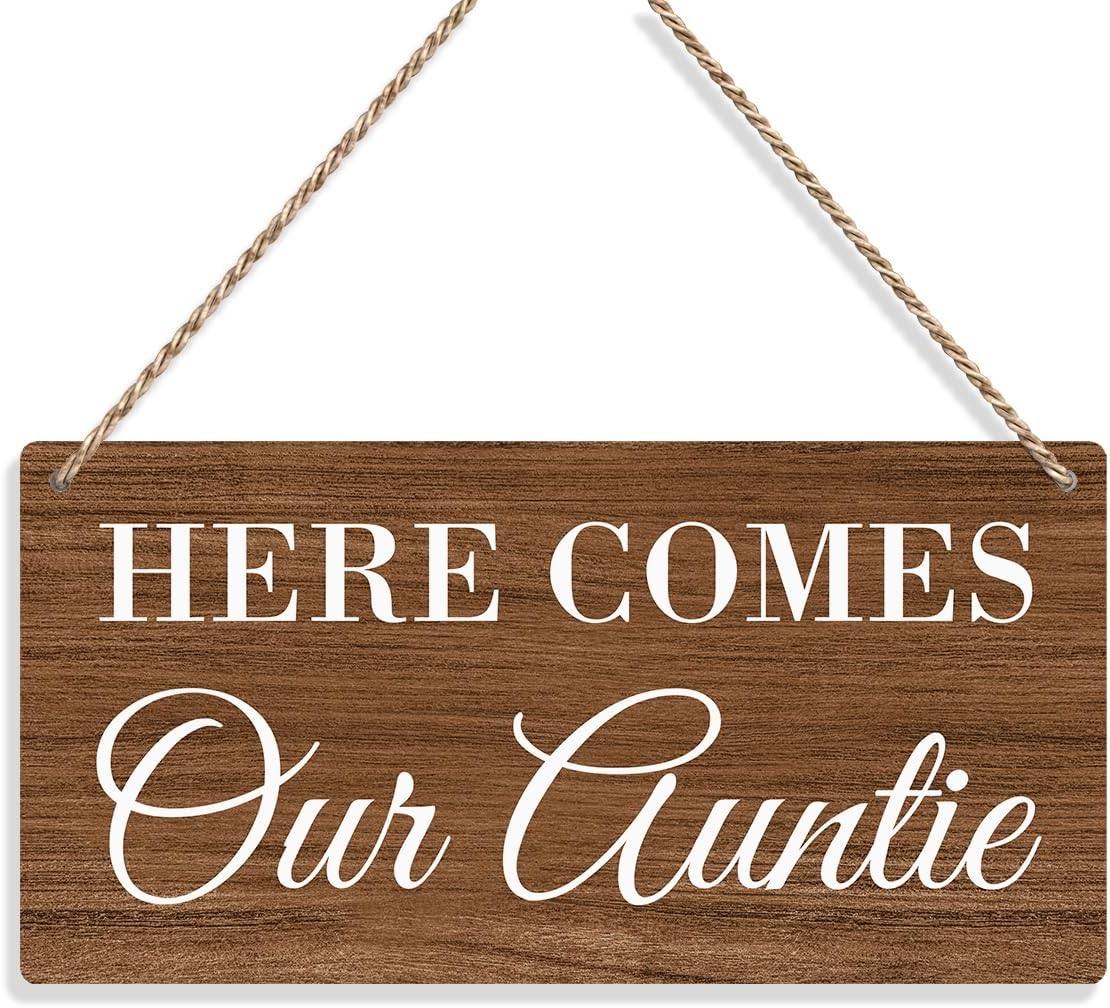 Here Comes Our Auntie Ring Bearer Sign Rustic Wall Hanging Humor Wedding Accessories Wedding Decorations for Reception Engagement Weddings Party Wall Art Decor Wooden Sign Hallway Decoration (Brown)