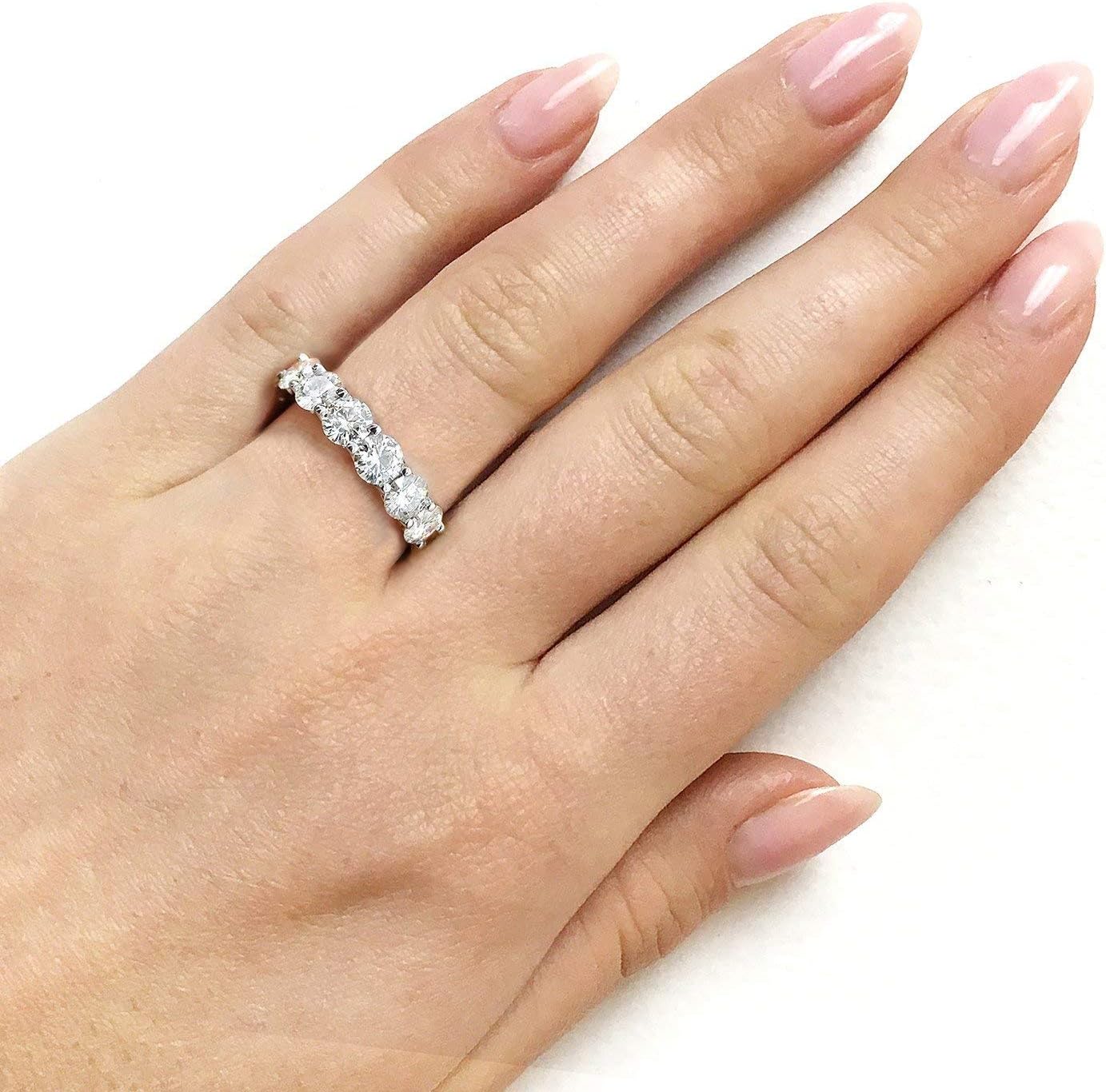 Kobelli Round Brilliant-cut Prong-set Eternity Moissanite Wedding Band 4 3/5 Carats TGW in 14k White Gold, 6