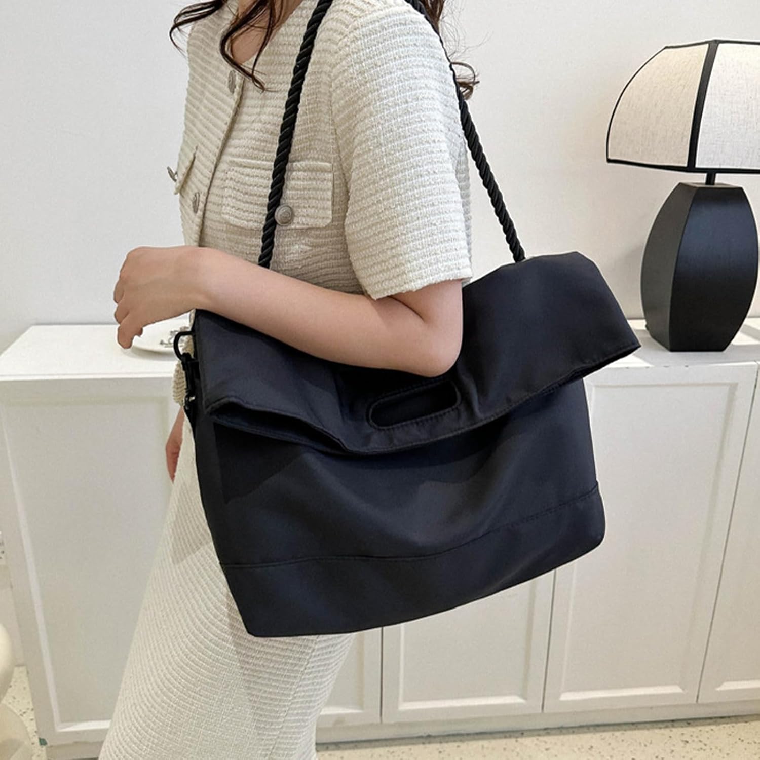 Denim Purse for Women Trendy Jean Purses Large Denim Shoulder bag with Chain Strap