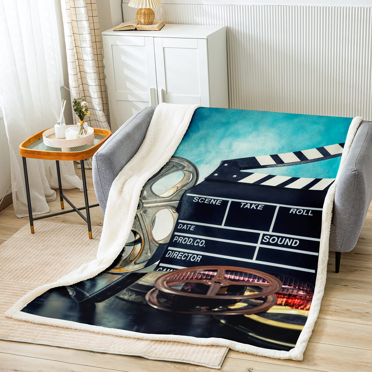 Coperta in pile a tema cinema vintage per bambini con motivo di film puntello di peluche coperta cinema poster design Sherpa coperta decorazione camera da letto blu sfocato coperta regina 200 x 200 cm