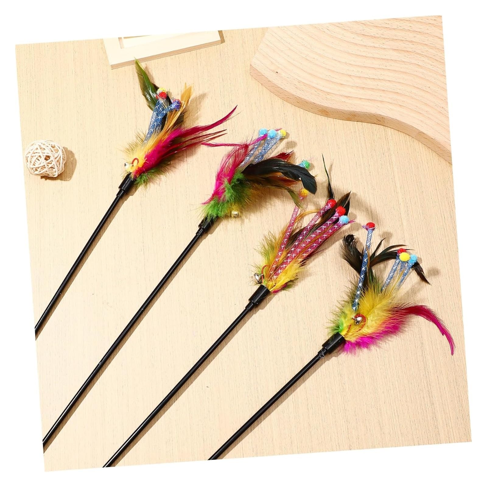 Katzen-Spielzeug, 4-teiliges Set mit Glocken, interaktives Spielzeug for Hauskatzen, zufällige Farben, spannendes Spielen for Kätzchen