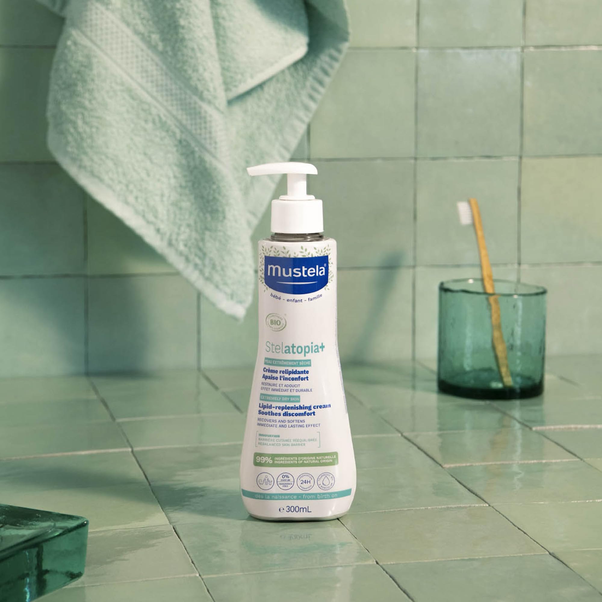 Mustela Stelatopia Crema BIO Relipidante Anti-Prurito Viso e Corpo 300ml Pelle Estrema Secchezza Dermatite Atopica 99% Ingredienti Origine Naturale