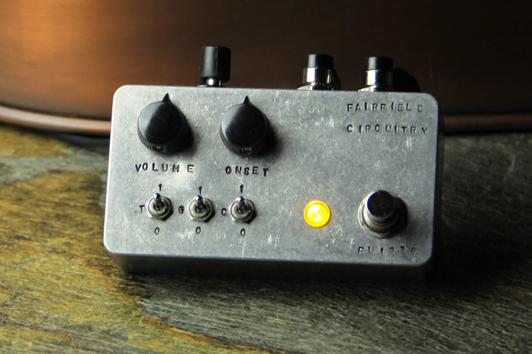 Amazon | Fairfield Circuitry The Unpleasant Surprise Fuzz Pedal