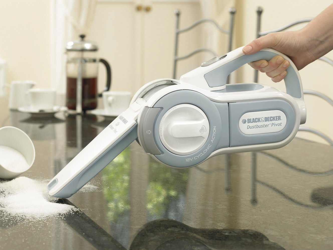 Black & Decker Cordless DUStbUSter Handheld Vacuum, 12 V, LiIon, 700Ml, Titanium/Red Bhhv315JGb - View #12