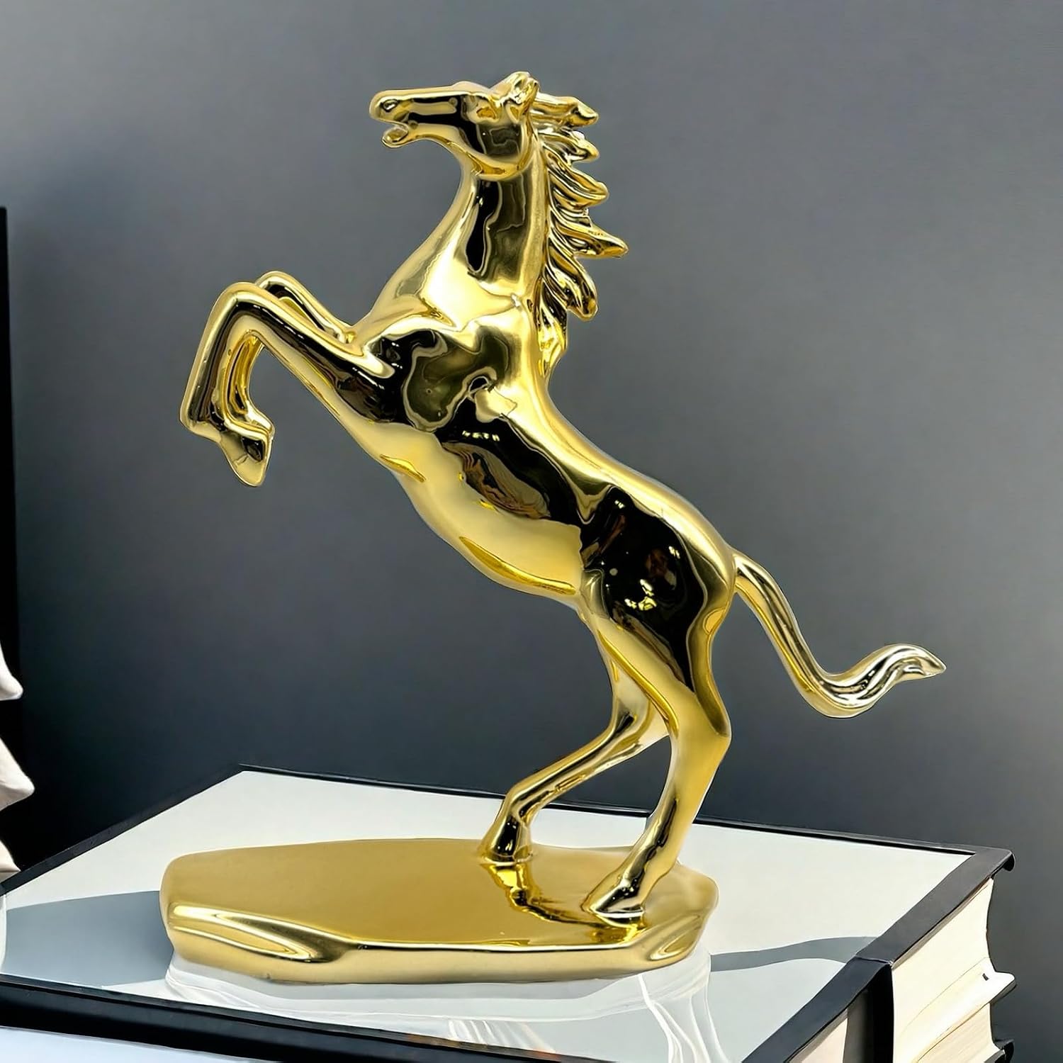 Art Horse Standing Statue Electroplate Figurine Sculpture Resin Collectible Gifts for Horse Lover Office Home Decor Desk Accessories Decoration Tabletop Figurines Outdoor Decor (Gold)