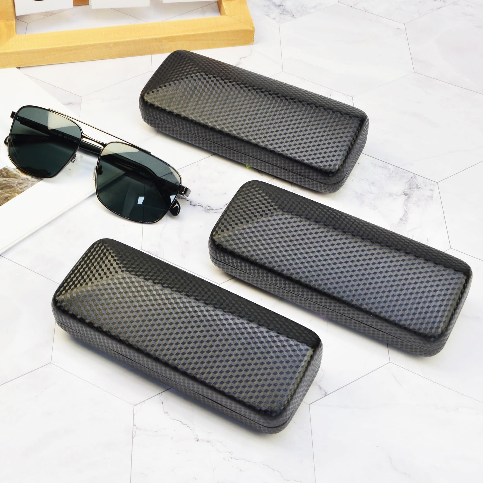 3 Stücke Brillenetui, Brillenetui Hardcase mit Carbon Faser Abdeckung, Brillenhülle für Herren Damen,Brillen Etui Hart Schwarz Glasses Case,Sonnenbrillen Etui