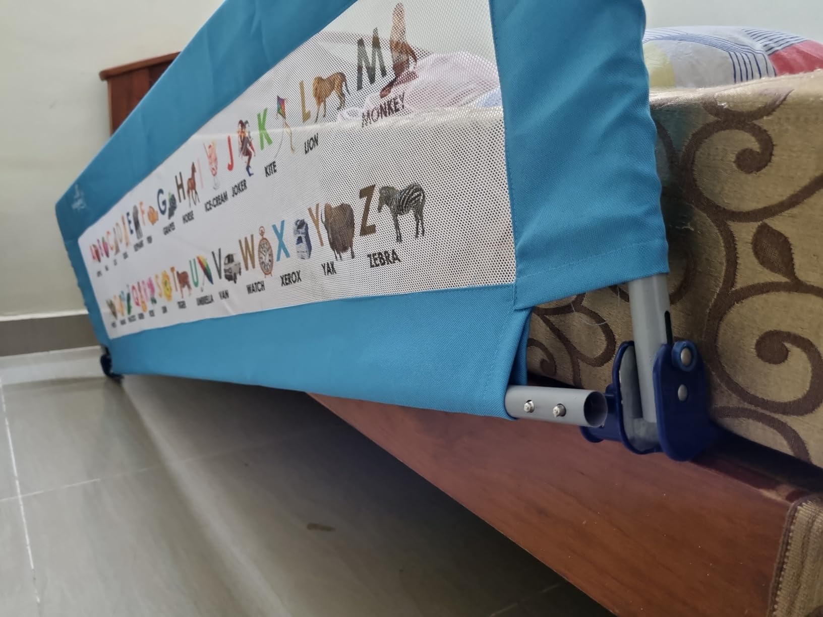 Cytotec Bed Rail Guard for Baby Adjustable and Portable Bed Rail