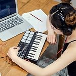 Btuty 25-Key MIDI Keyboard Panda mini Portable Mini Drum Pad MIDI Controller, USB