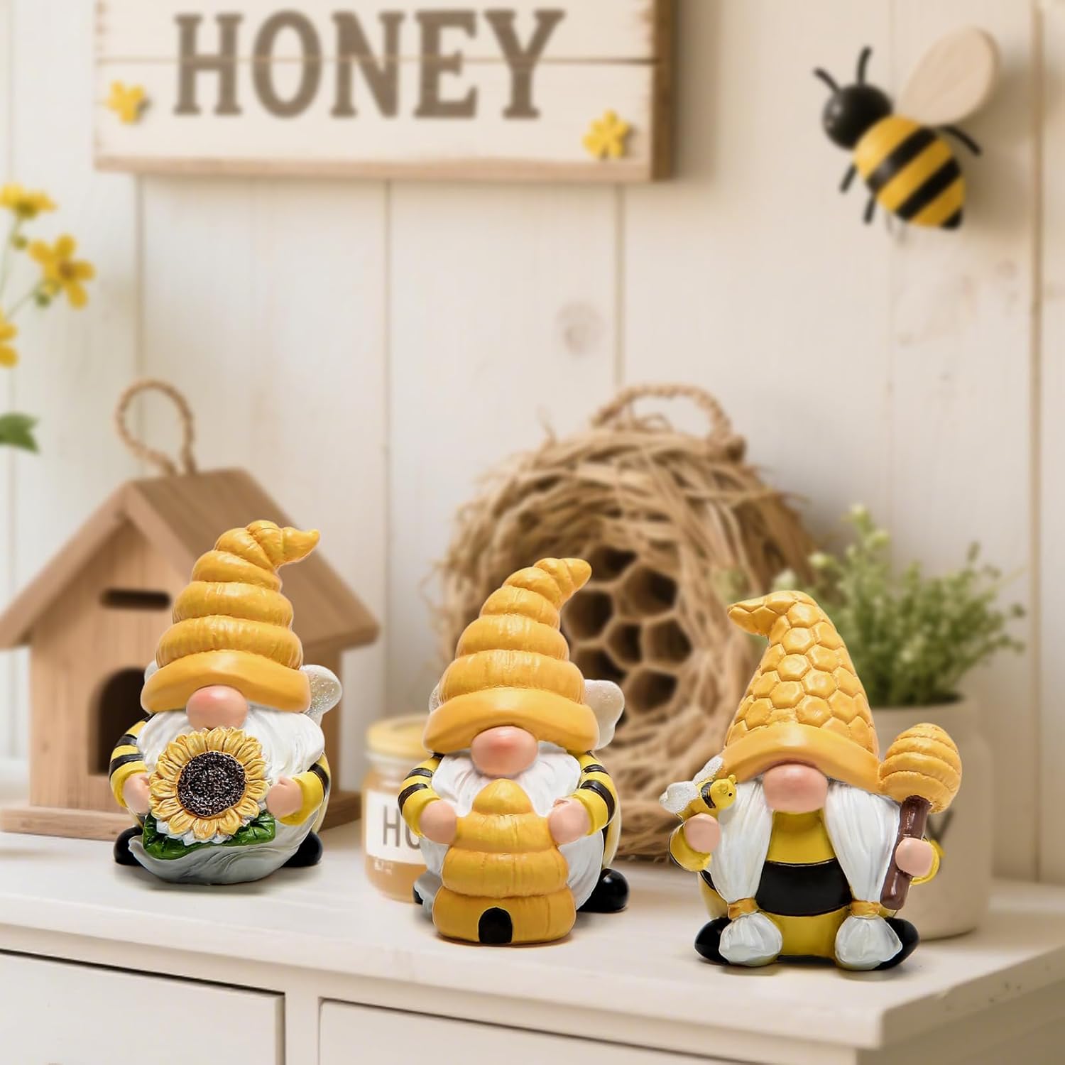 Hodao 3 PCS Bumble Bee Spring Gnome Figurines Decorations Honey Elf Ornaments World Bee Day Decor Gifts for Home, Porch, Yard, Flower Bed Outdoor Garden Decor Gifts for Women, Mom - Image 8