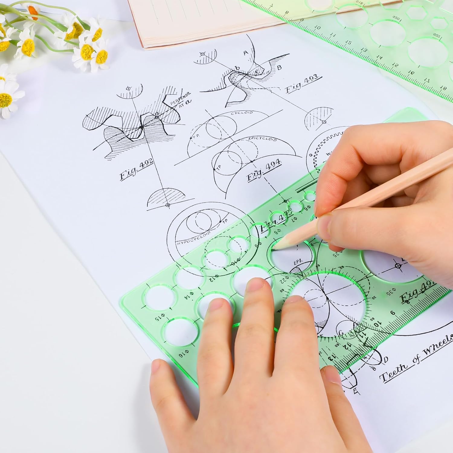 Plantilla para Dibujar Geométricas,4 Piezas Trazador de Círculos,Plantilla de Medición de Plástico para Dibujar,Medir,Diseñar,Oficina,Hogar,Escuela(Verde)