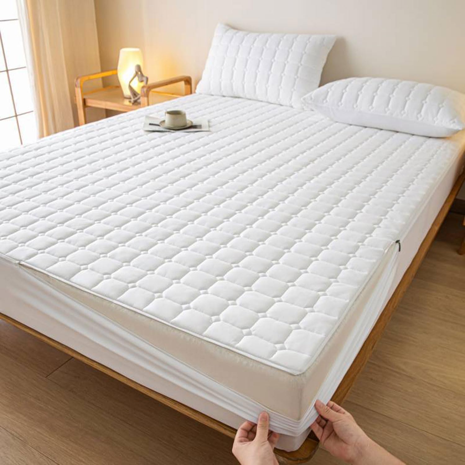 Protège-matelas doux et imperméable de qualité supérieure – Housse de lit épaisse et lavable anti-punaises de lit blanche 70 x 190 + 10 cm, parfaite pour soulager les allergies et un confort ultime.