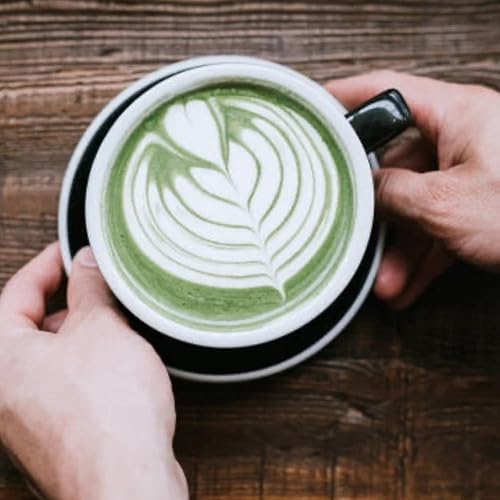 Miniatura 7 de UMAYA - Iyemon Cha Premium Matcha Powder de Kioto - Té verde Uji Matcha molido con piedra con cuchara de madera - Auténtico matcha japonés para