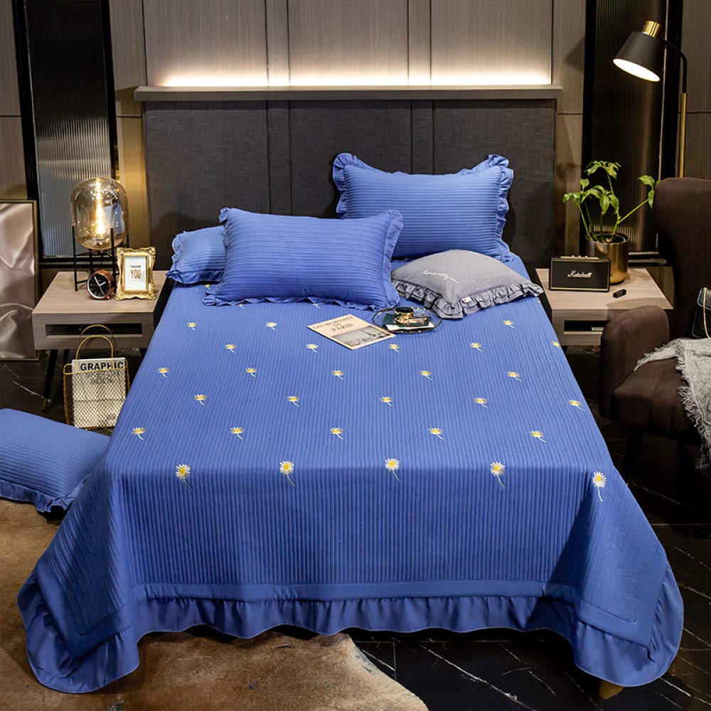 Parure de lit haut de gamme en coton matelassé bleu à broderie exquise