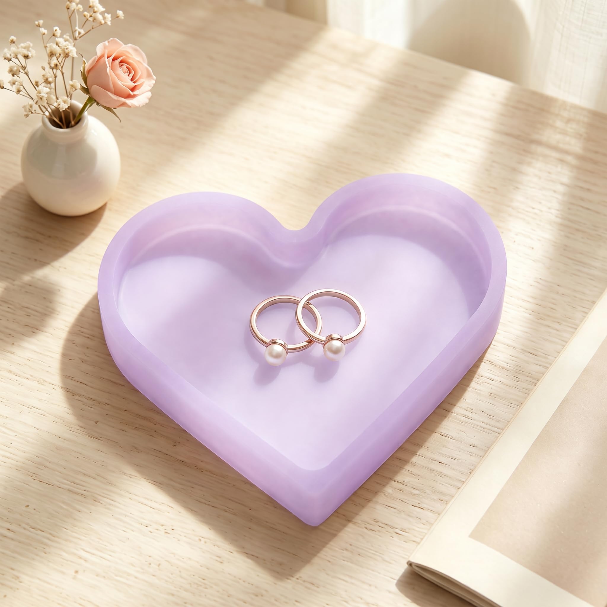 BLESWIN Cute Heart Silicone Jewelry Dish, Soft Ring Holder Tray, Small Trinket Bowl for Keys Earrings Necklace, Aesthetic Home Decoration Gift for Women Girls Mom Best Friend, Purple