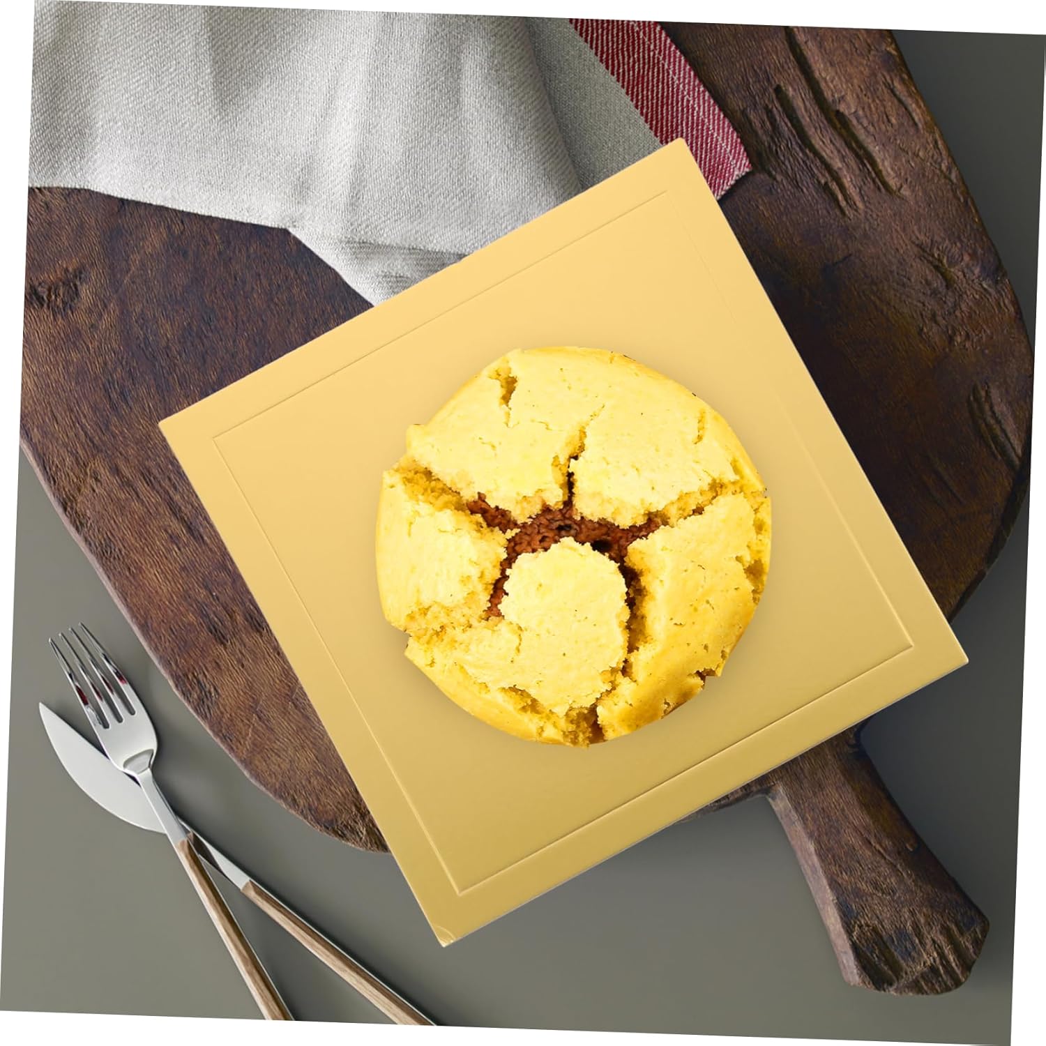 ABOOFAN 10Pcs Square Cake Drum Sturdy Cardboard Cake Bases for Mousse Cakes and Pastries for Elegant Presentations and Special Occasions