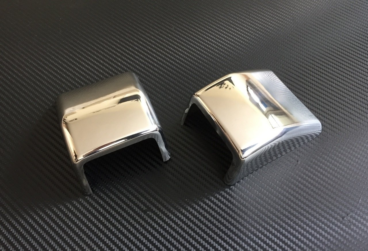 Accessoires Scania R Euro 6 Kit 4 Pièces Décorations Scania R Euro 6 - Acier Inoxydable Poli Miroir - Pied Étape & Indicateurs Accessoires Camion Chrome