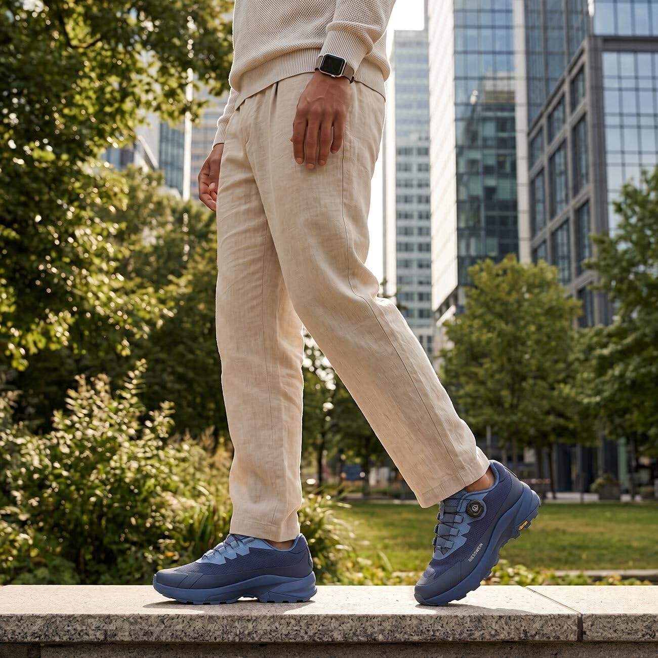 Giesswein Wool Trek X Men - Wasserdichter Trekkingschuh, Megagrip-Sohle | Outdoor Sneaker mit Schnellschnürung & Merino-Wechselfußbett – idealer Grip auf jedem Terrain, für Sport & Freizeit