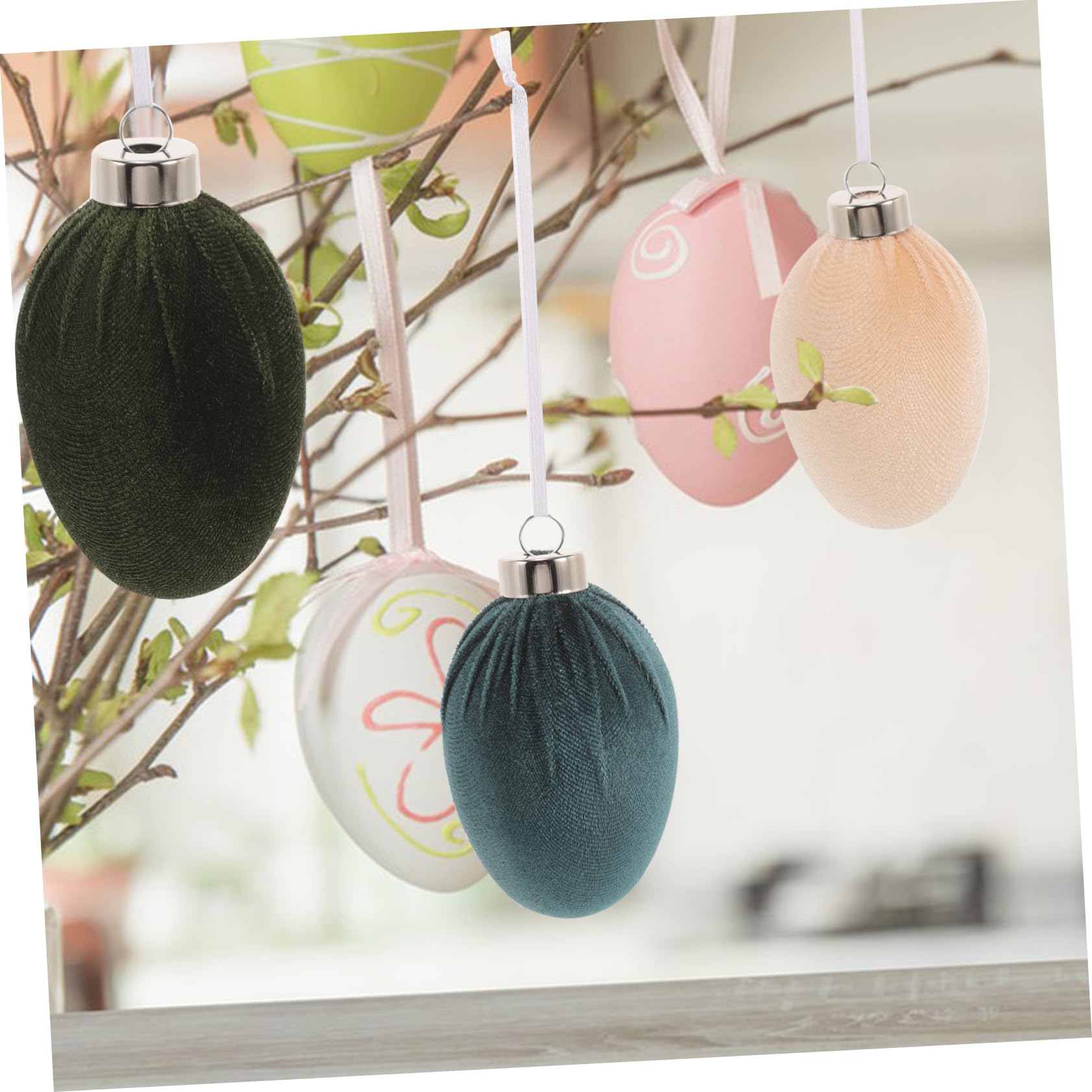 12 Stück Samtige Ostereier zum Aufhängen aus Kunststoff Elegante Osterdekoration für Festliche Osterpartys und Stimmungsvolle Raumgestaltung