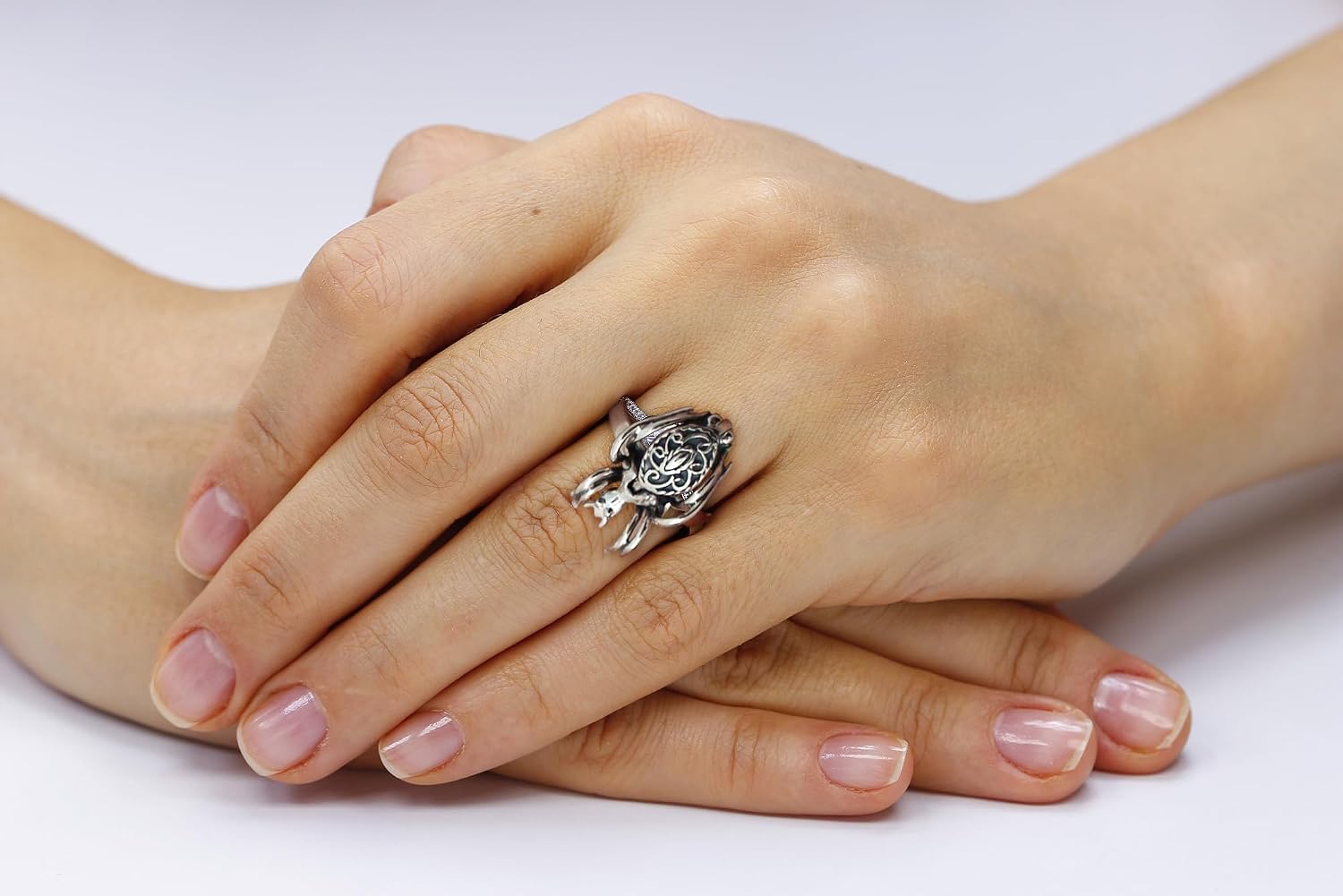 FashionJunkie4Life Sterling Silver Spider Poison Ring - Sizes 5-10, Pillbox Rings