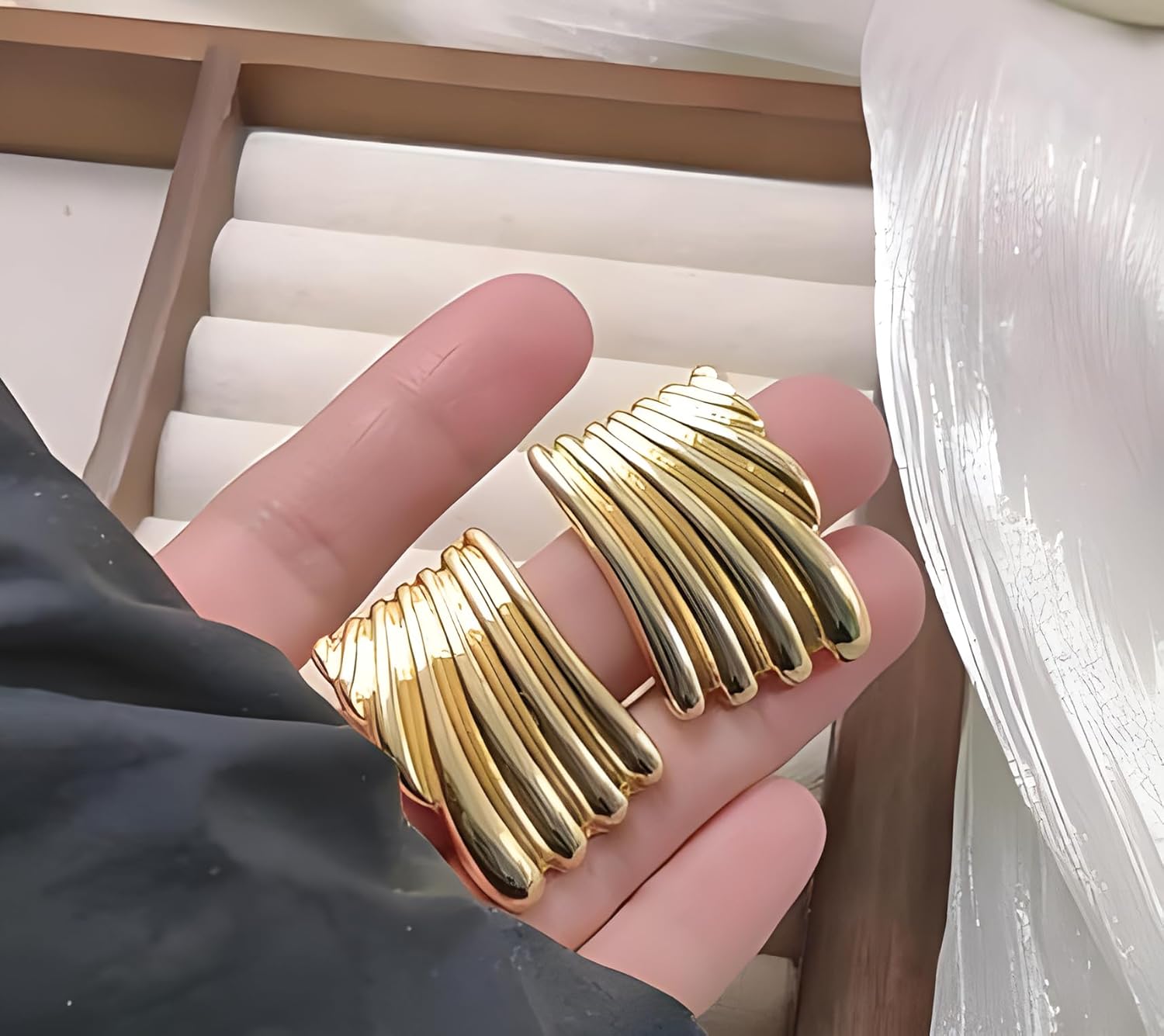 Geometric Rectangle Striped Stud Earrings Minimalist Chunky Square Statement Earrings for Women Trendy Jewelry - Image 3