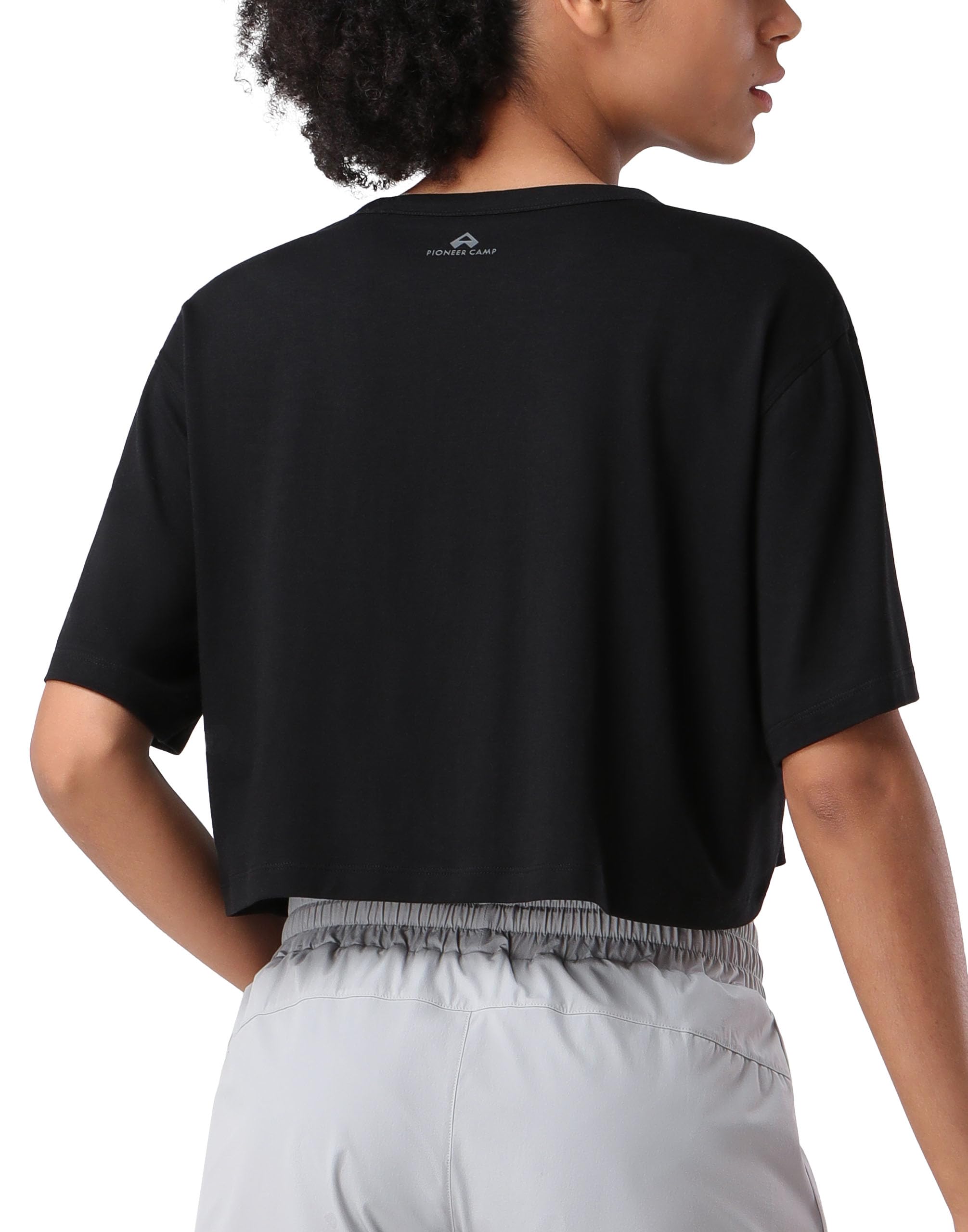 Pioneer Camp Haut court d'entraînement en viscose de bambou pour femme - T-shirt ample à manches courtes pour la gym, la course à pied, le yoga