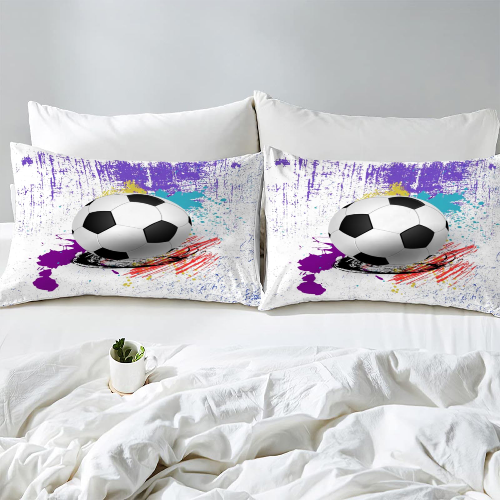 HATEGE Fußball Bettwäsche 150x200 Sportliche Themen 3 Teilig Weich Kuschelig Mikrofaser Bettwäsche Rot Bettbezug Set und 2 Kissenbezug 80x80 cm mit Reißverschluss HATEGE Fußball Bettwäsche 150x200 Sportliche Themen 3 Teilig Weich Kuschelig Mikrofaser Bettwäsche Rot Bettbezug Set und 2 Kissenbezug 80x80 cm mit Reißverschluss
