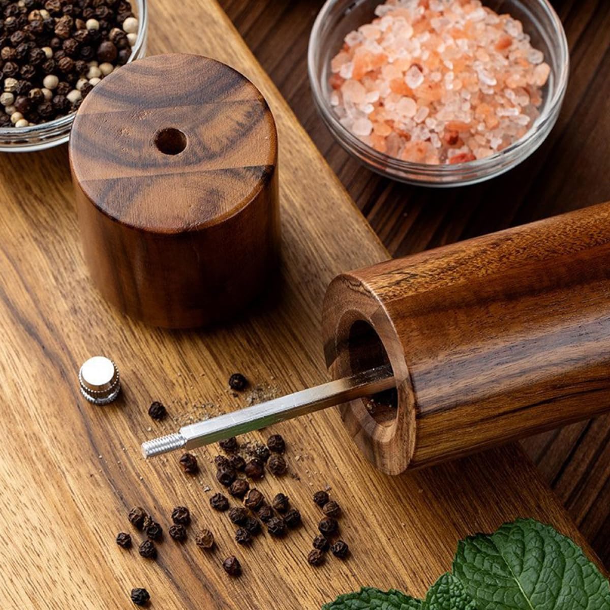 Manuelle Pfeffermühle und Salzstreuer Satz 8 Zoll Zylinder aus Akazienholz Keramikmahlwerk Nachfüllbar für Grobes Salz Pfeffer und Gewürze Küchen und Tischzubehör