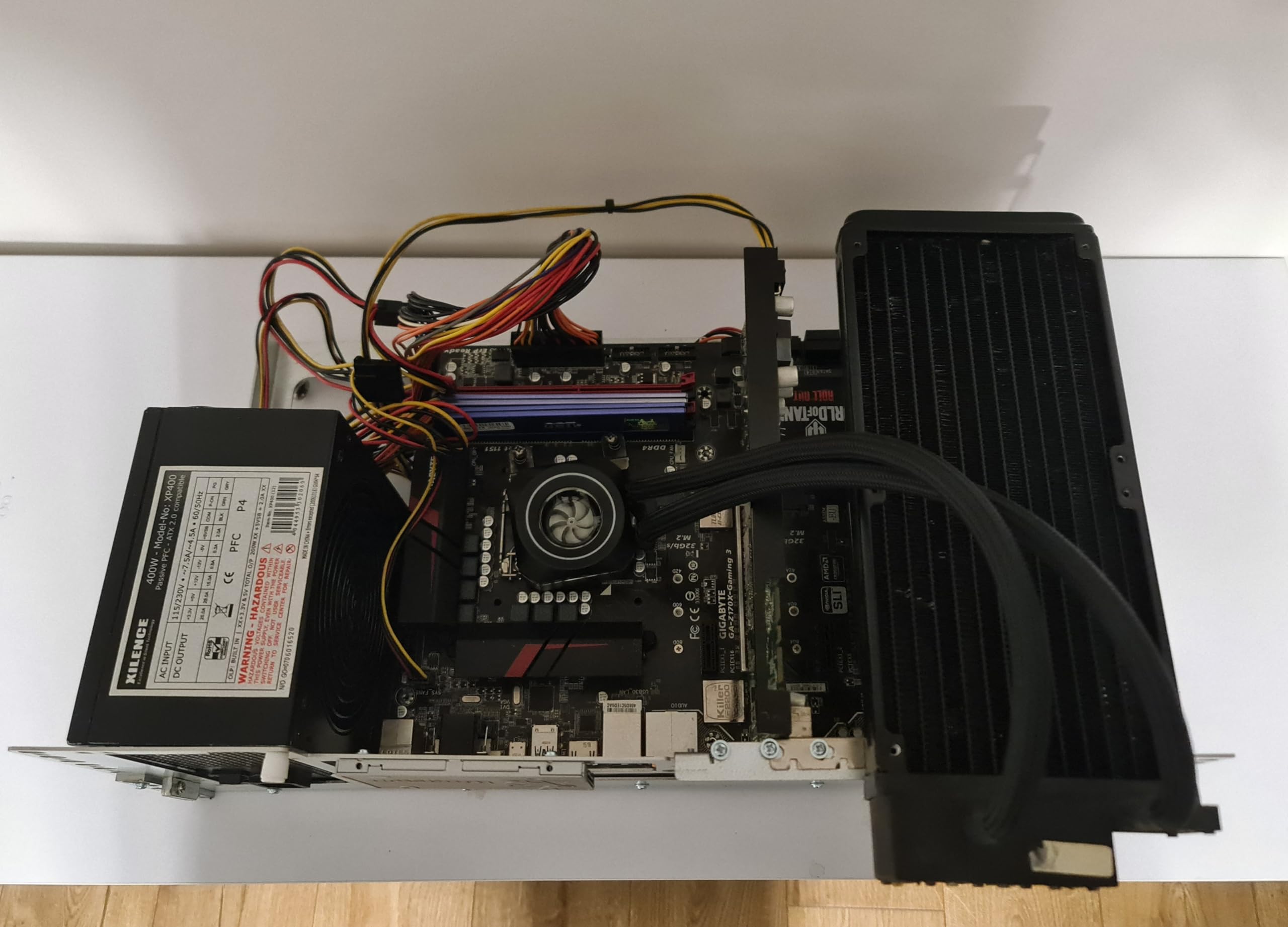 R-CASE 1 PRO RAW ATX 4U Funda de servidor AIR, funda RACK de 19 pulgadas, ATX, CEB, almacenamiento, AIO 240 mm