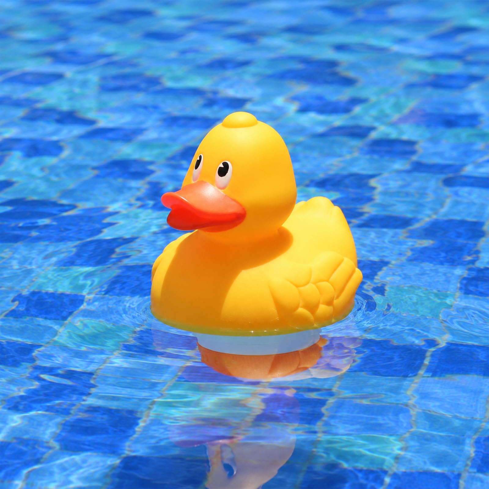 XY-WQ Galleggiante per cloro, dispenser di cloro galleggiante per piscina (anatra gialla), adatto per compresse da 1 e 7,6 cm, per piscine grandi e piccole, vasca idromassaggio, spa