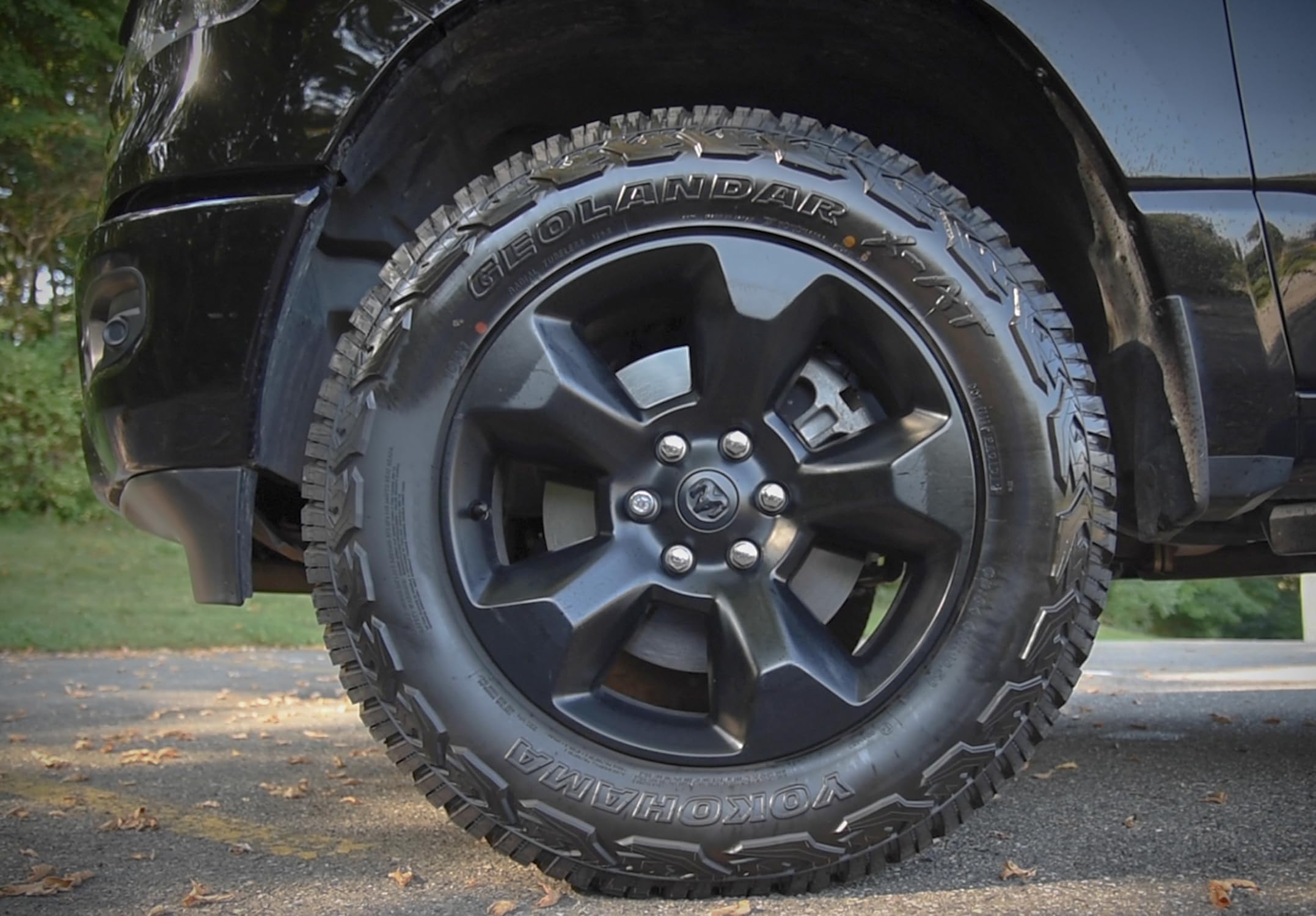 Amazon.com: Yokohama Geolandar X-AT All Terrain 265/65R17 116T XL 