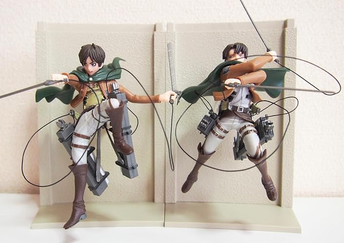 進撃の巨人　リヴァイ兵長　フィギュア　2体 月刊 進撃の巨人 公式フィギュアコレクション Vol.2 リヴァイ(立体機動