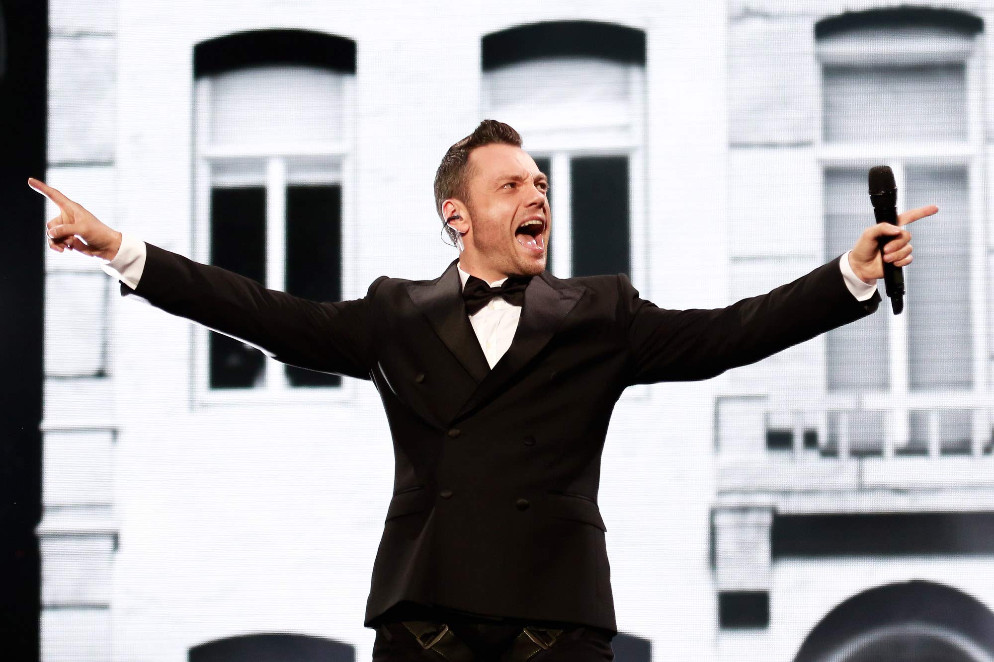 TZN The Best of Tiziano Ferro