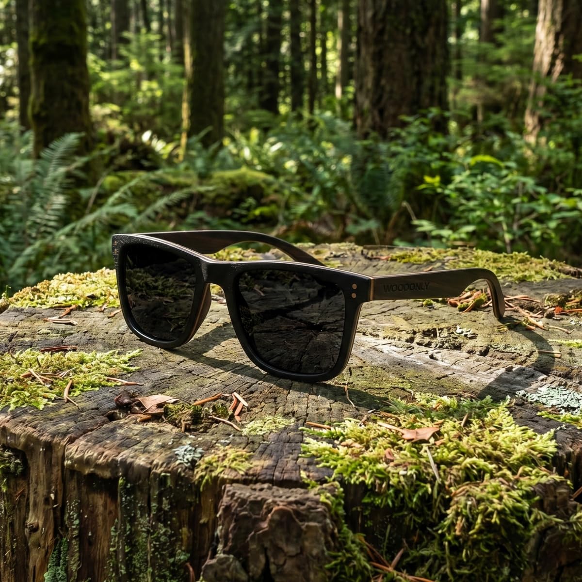 Occhiali da Sole Polarizzati Retrò in Legno - Occhiali da Sole alla Moda con Custodia in Bambù per Uomo e Donna Regali Perfetti