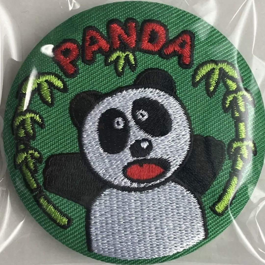 Amazon | シークレット たべっ子どうぶつ 刺繍缶バッジ パンダ