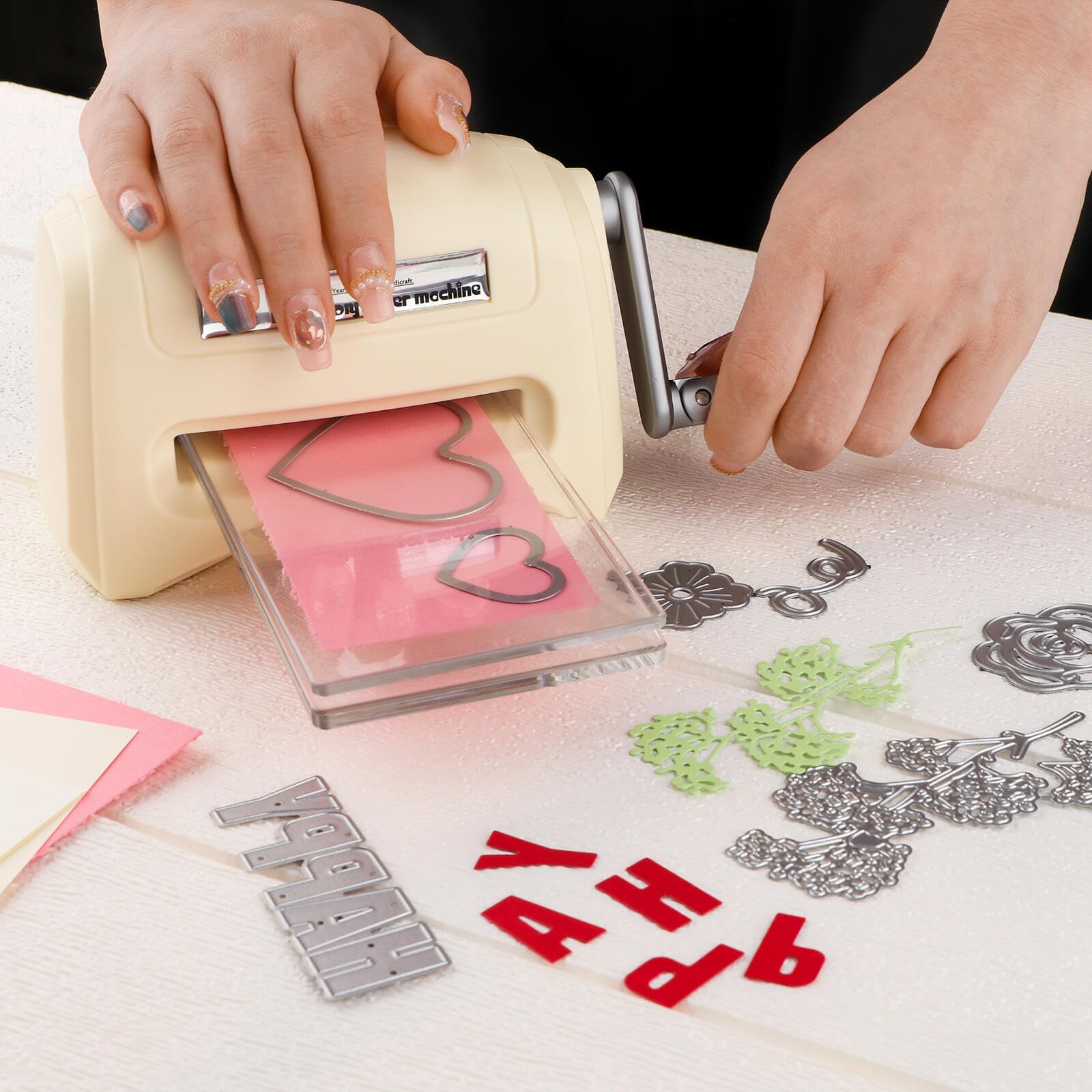 Amazon.com: Mini Die Cutting Machine, Manual Embossing Machine for