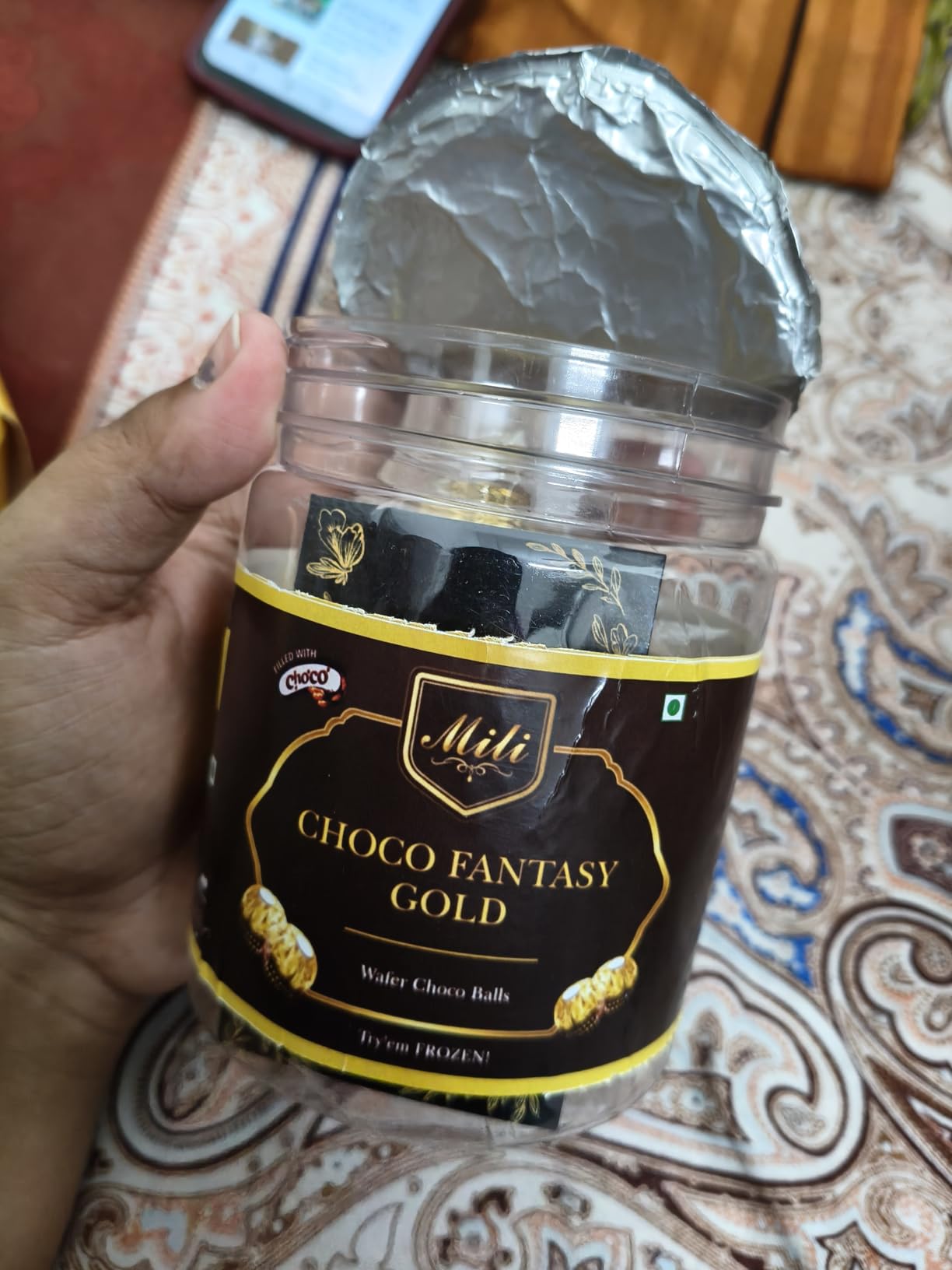 Mili Choco Fantasy Gold Wafer Chocolate Balls, Premium Chocolate ...